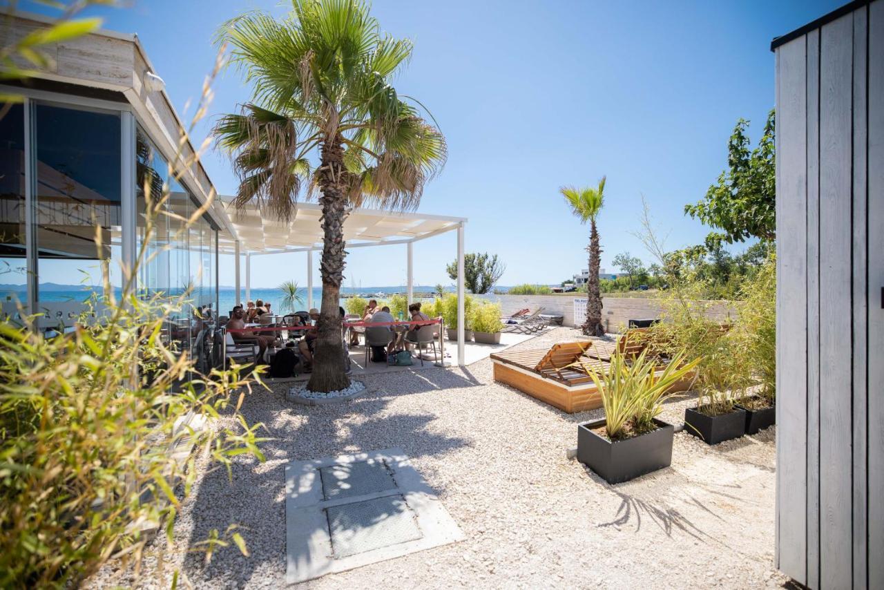 Arcadia Eco-Luxe Mobile Homes With Infinity Pool By Oiko Collection Privlaka  Buitenkant foto