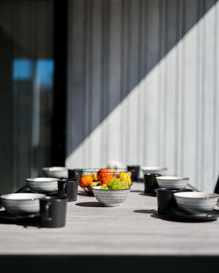 Arcadia Eco-Luxe Mobile Homes With Infinity Pool By Oiko Collection Privlaka  Buitenkant foto